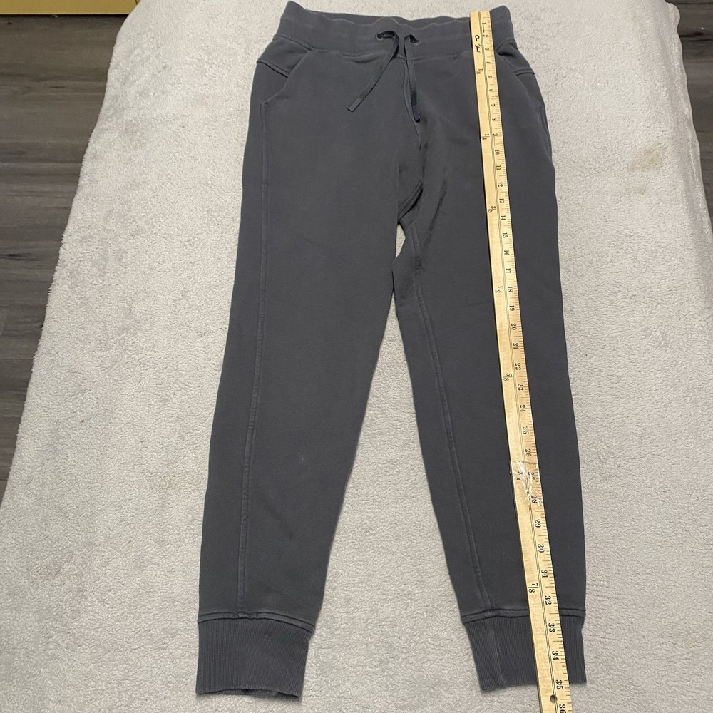 Lululemon Warm Down Jogger Womens 4 Gray Athleisure Sweat Pants Fade - Picture 10 of 10